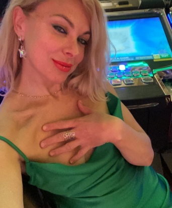 Маргаритка, 42 года